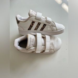 Girls size 10K adidas sneakers